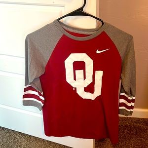 OU women’s Nike 3/4 sleeve shirt size small